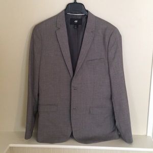 Men’s grey suit
